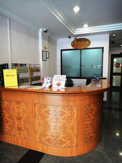 Amrise Hotel Singapore Eksteriør bilde